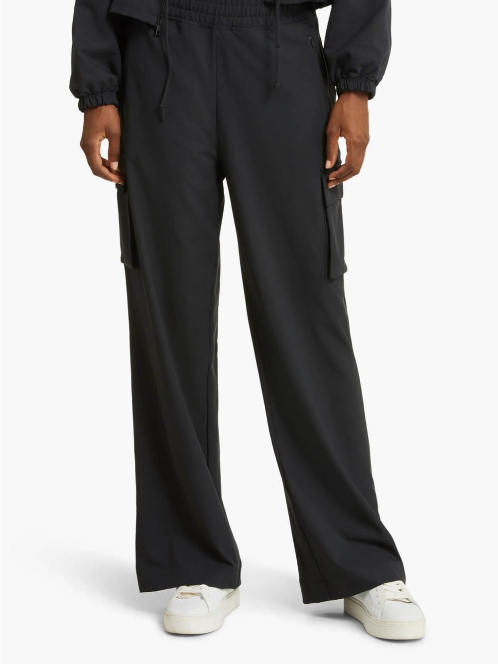 Beyond Yoga City Chic Wide Leg Cargo Pant - Black - Small